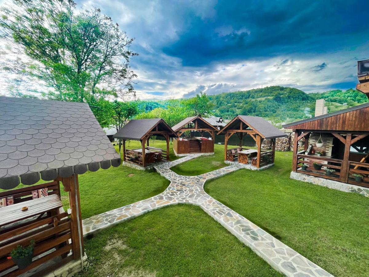 Casa La Bella Vista Hotel Moisei Luaran gambar
